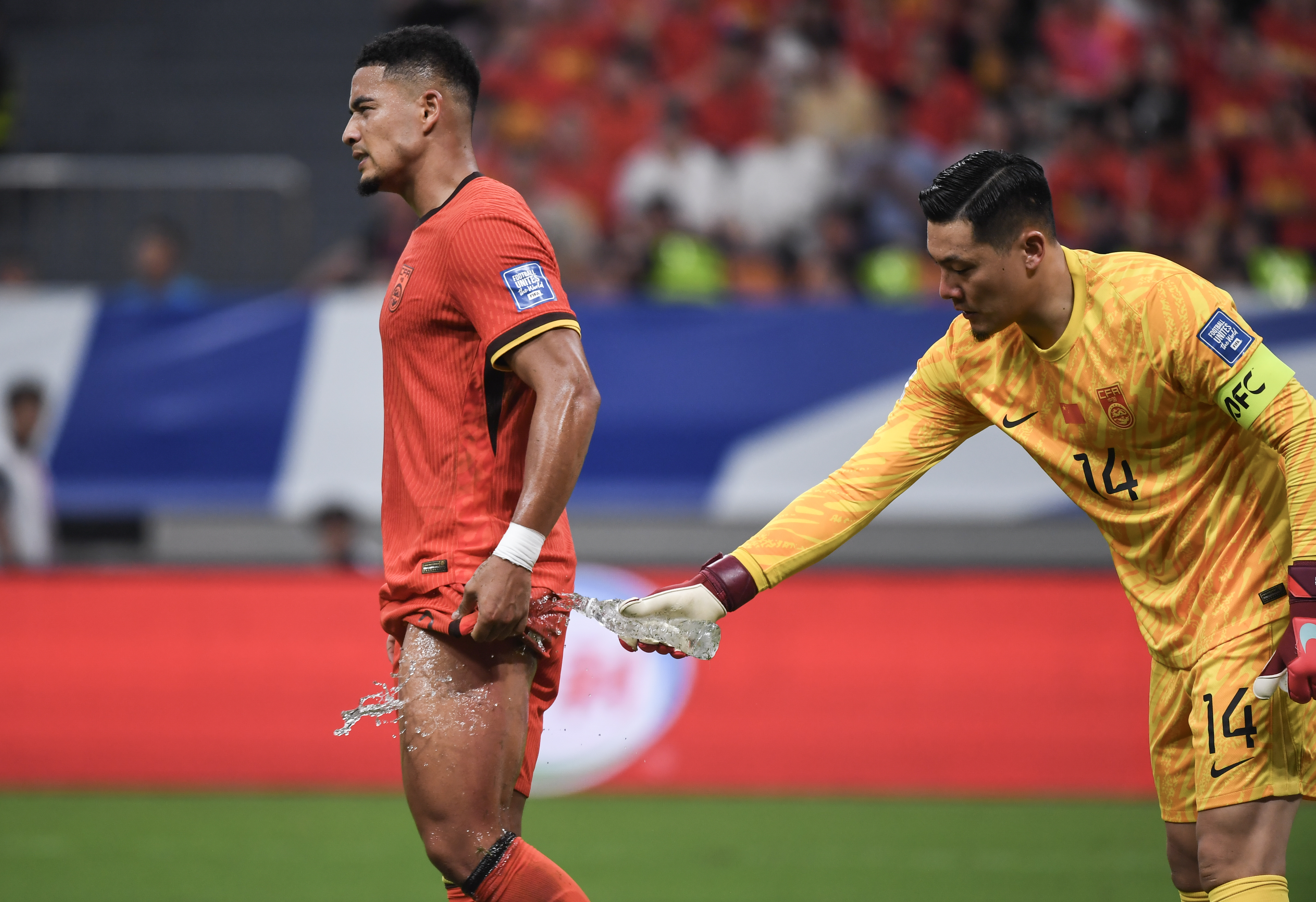 巴林足球代表队在国际赛事中成为焦点,赢得掌声的简单介绍 巴林足球代表队在国际赛事中成为焦点,赢得掌声的简单介绍