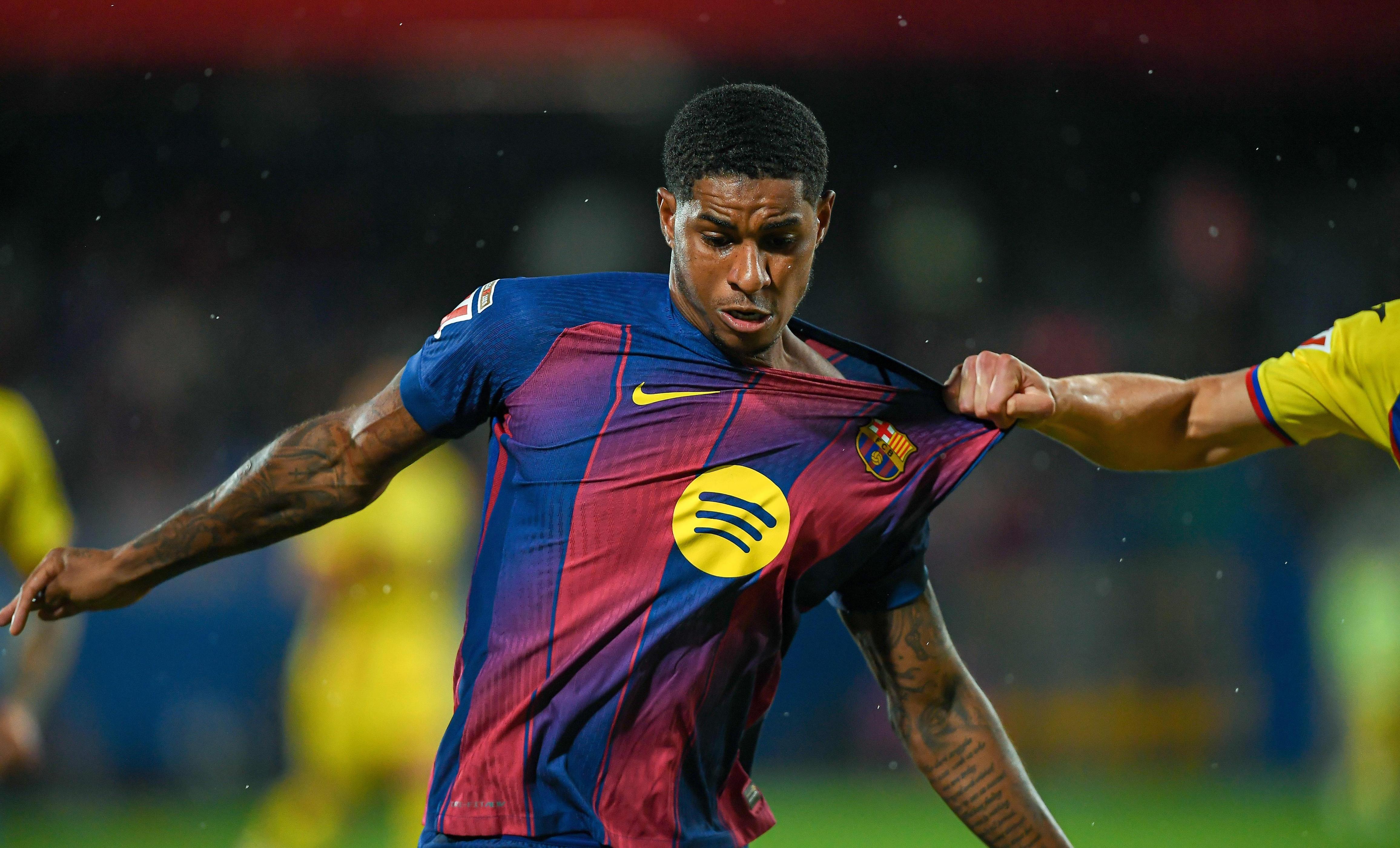 巴萨反复四博市,西甲顶级双中锋连霸 巴萨反复四博市,西甲顶级双中锋连霸