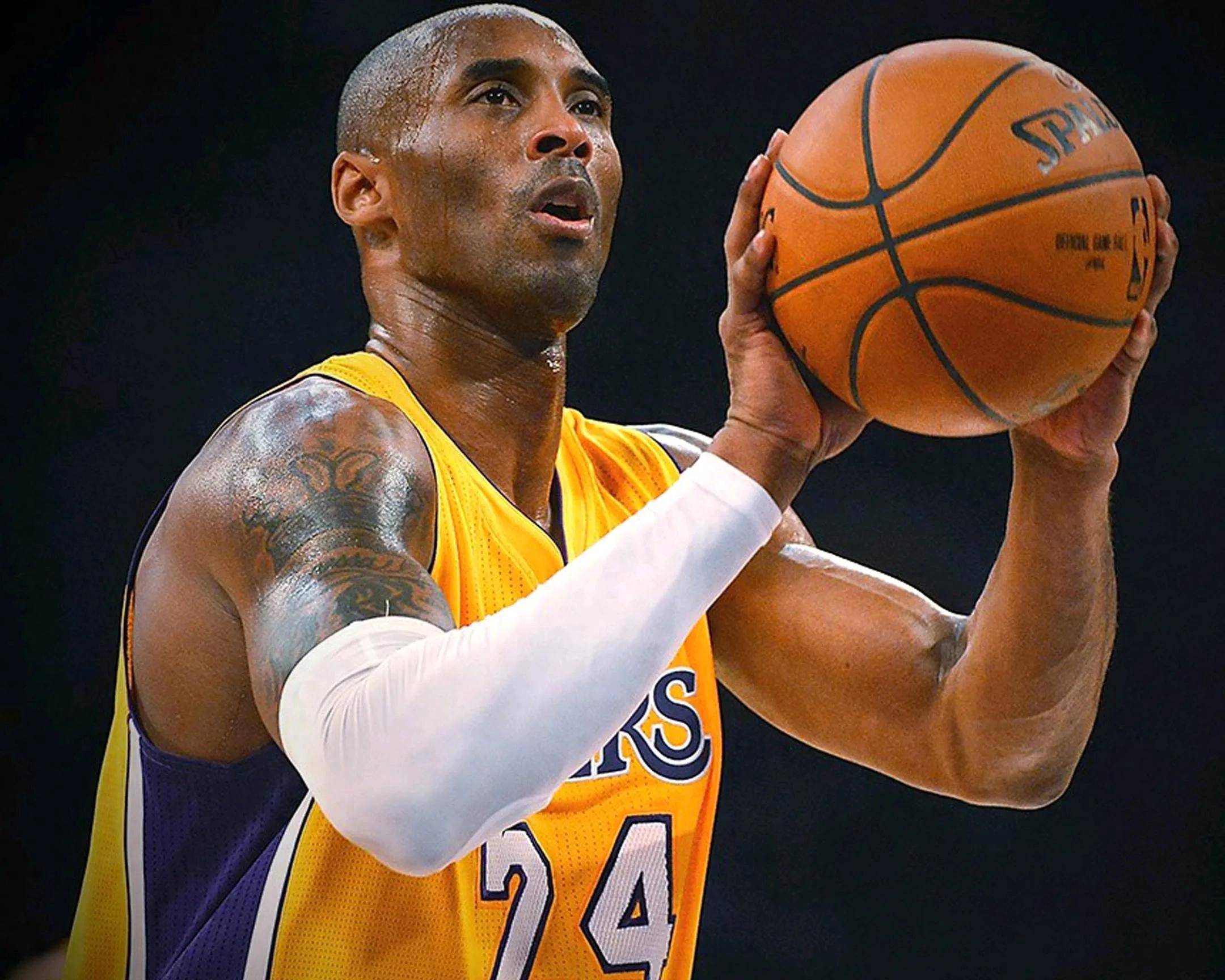 欧洲篮球传奇球星发表演讲,分享成功经验的简单介绍 欧洲篮球传奇球星发表演讲,分享成功经验的简单介绍